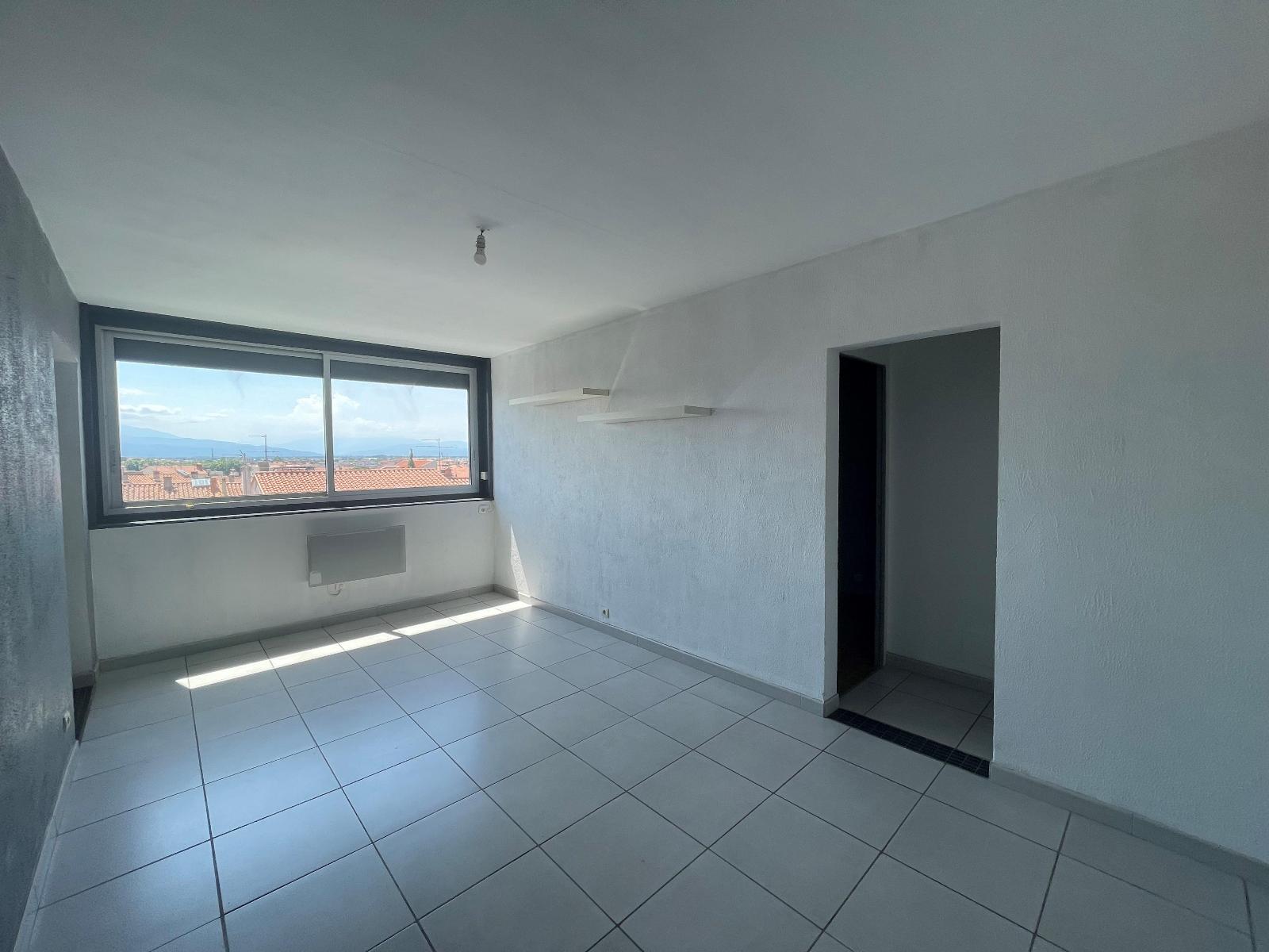 appartement 2 pièces - PERPIGNAN